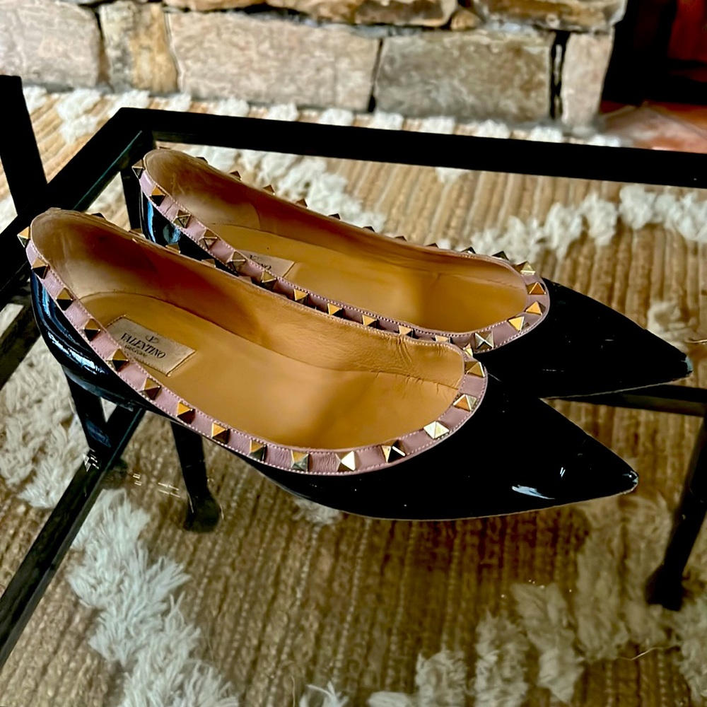 Valentino Garavani studded black flats with pink rim